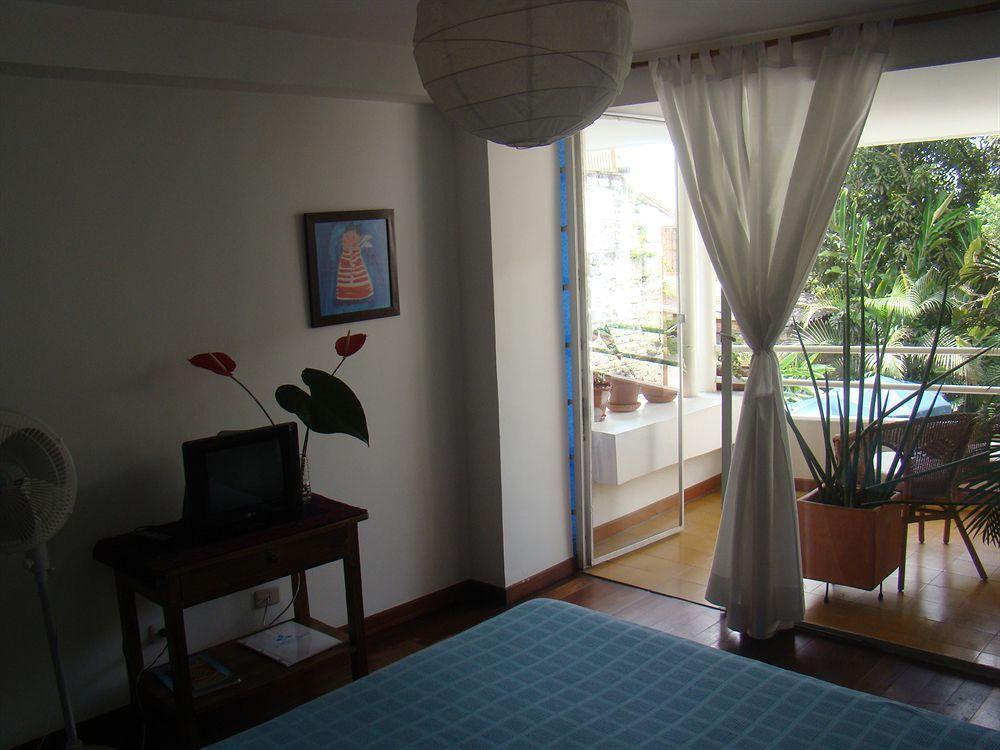 Casa Hotel Jardin Azul Кали Екстериор снимка