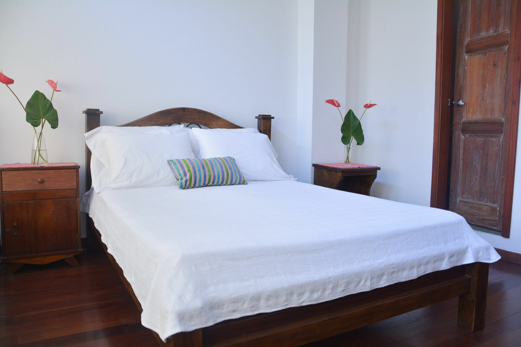 Casa Hotel Jardin Azul Кали Екстериор снимка